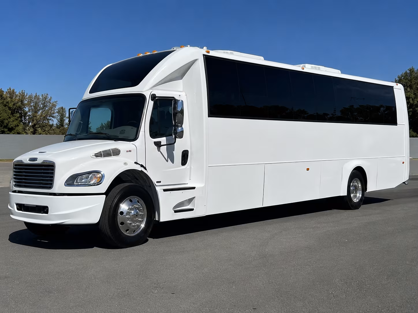40 Passenger Party Bus