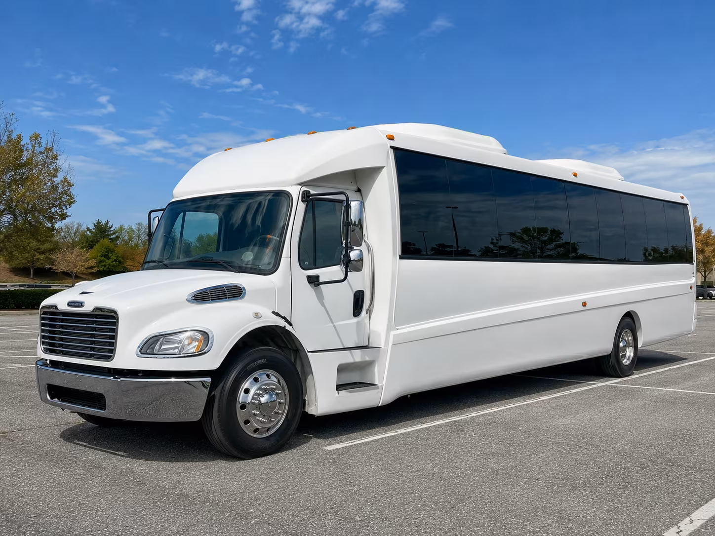 Las Cruces Birthday, Sweet 16, & Quinceañera Transportation party bus exterior